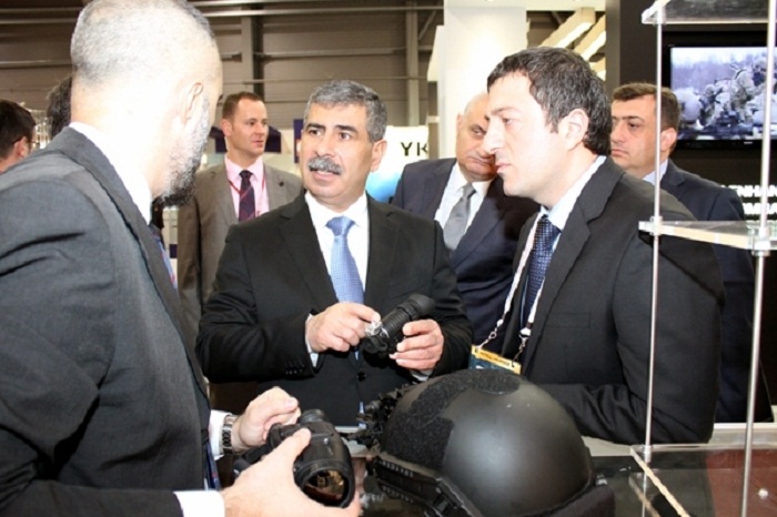 Azerbaijani defense minister takes part in “Future Forces International Exhibition 2016“